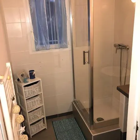 Apartment T2 60m2 Avec Terrasse Equipee La Ciotat